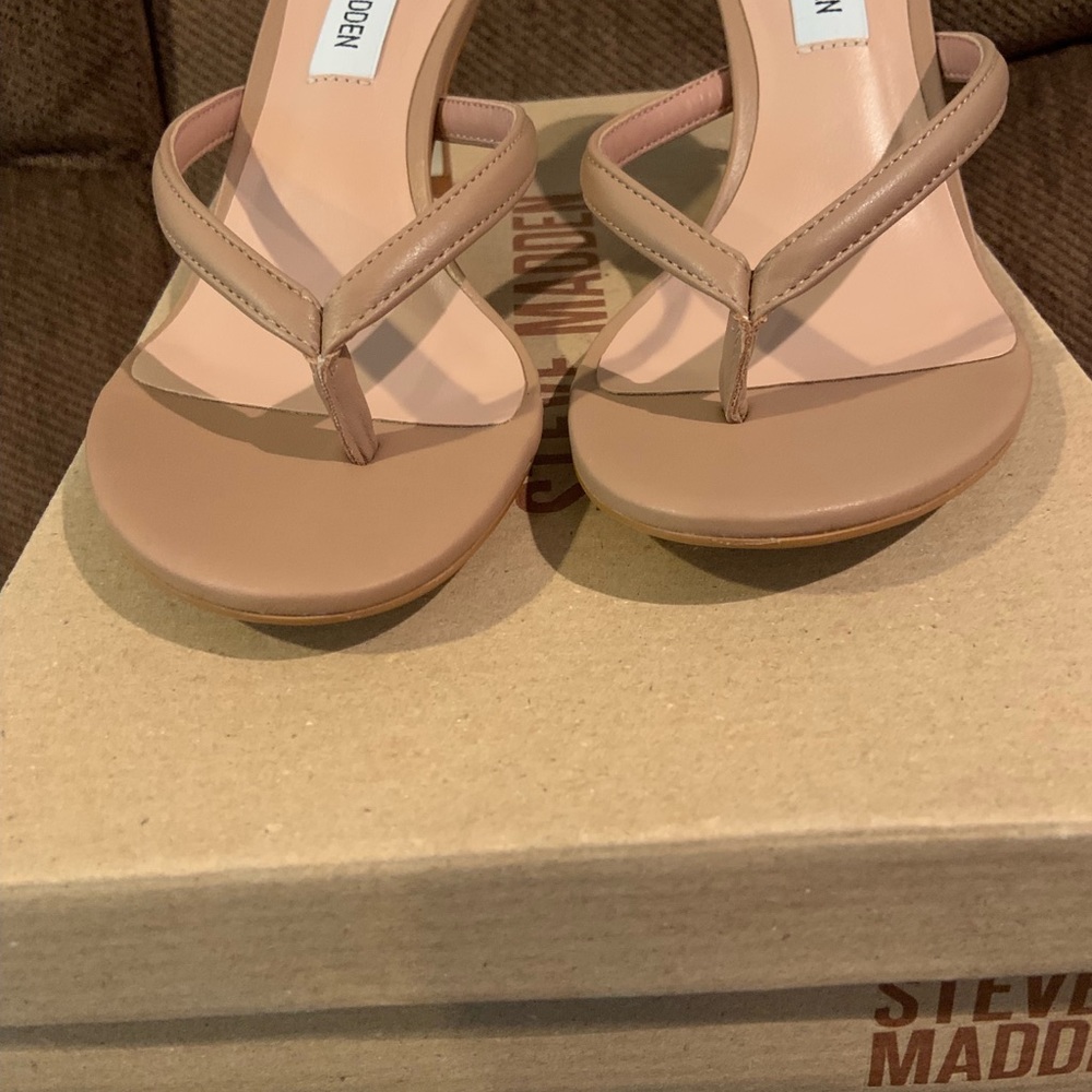 Steve Madden Size 8 - image 1